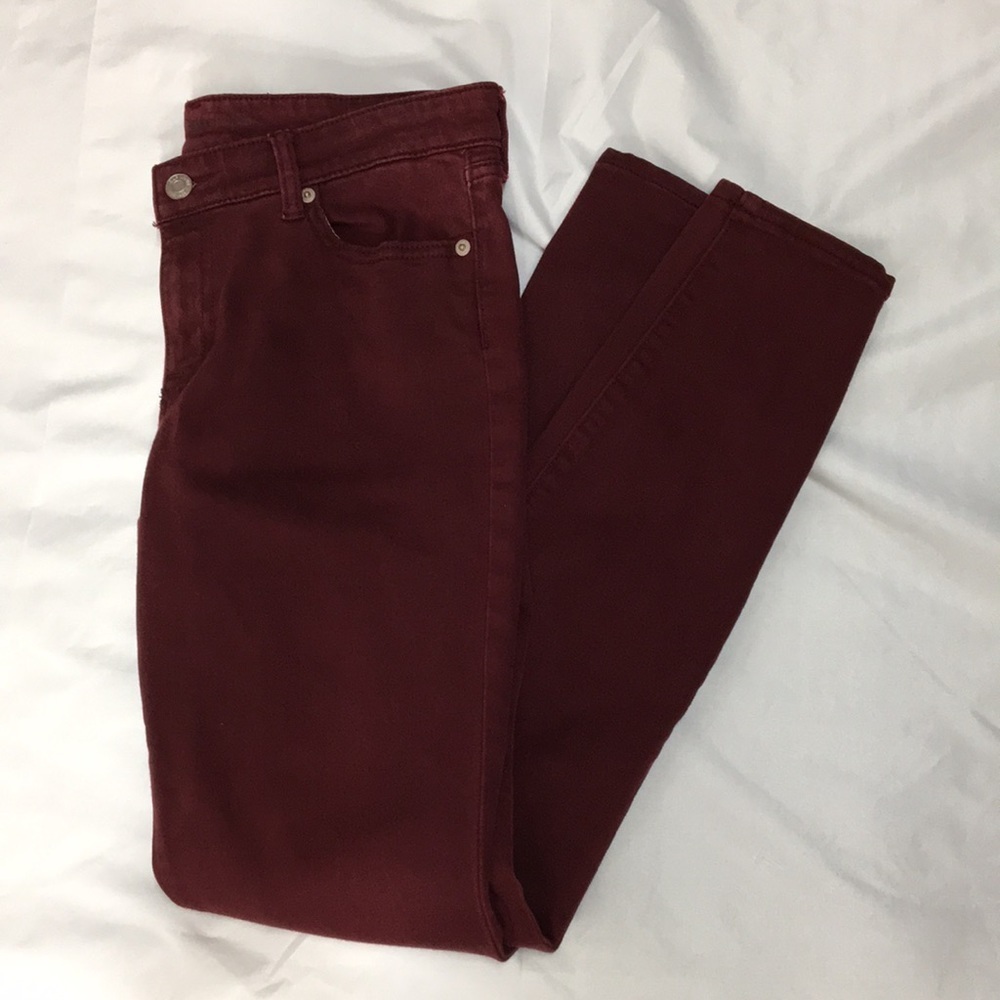Gap Women’s Maroon Legging Skinny Jeans Size 4 GREAT Condition